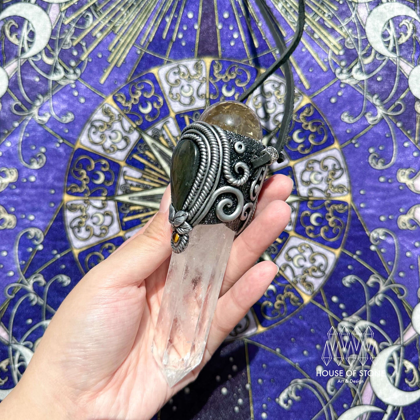 Natural Handmade Clear Quartz Pendant Necklace/Magic Crystal Double-sided Pendant/Labradorite Necklace/Root Chakra/Manifest Altar Tool