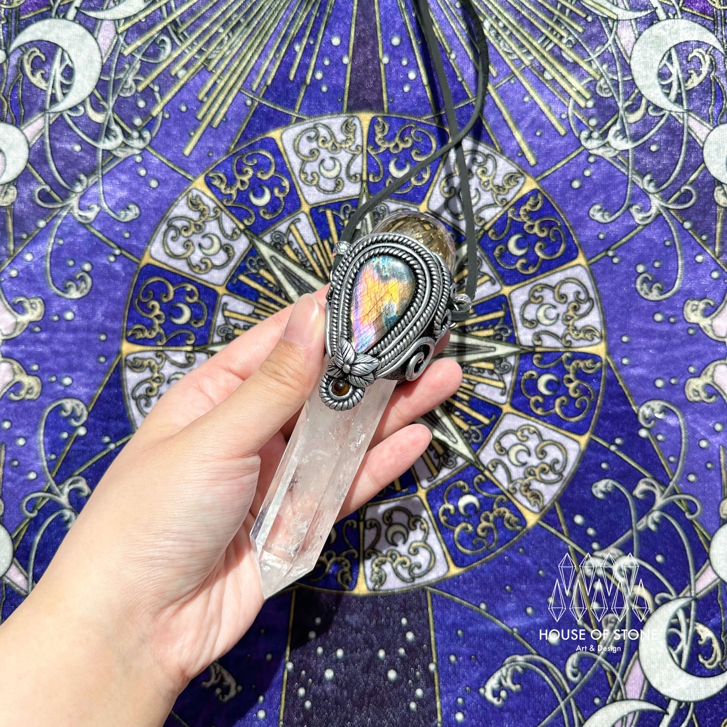 Natural Handmade Clear Quartz Pendant Necklace/Magic Crystal Double-sided Pendant/Labradorite Necklace/Root Chakra/Manifest Altar Tool