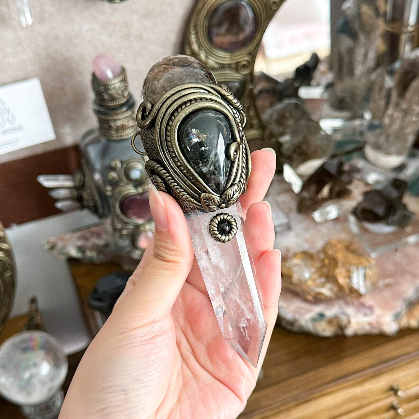 Handmade Natural Clear Quartz Pendant Necklace/Magic Smoky Quartz Crystal Protection Pendant/Garden Quartz Jewelry/Chakra/Altar Tool