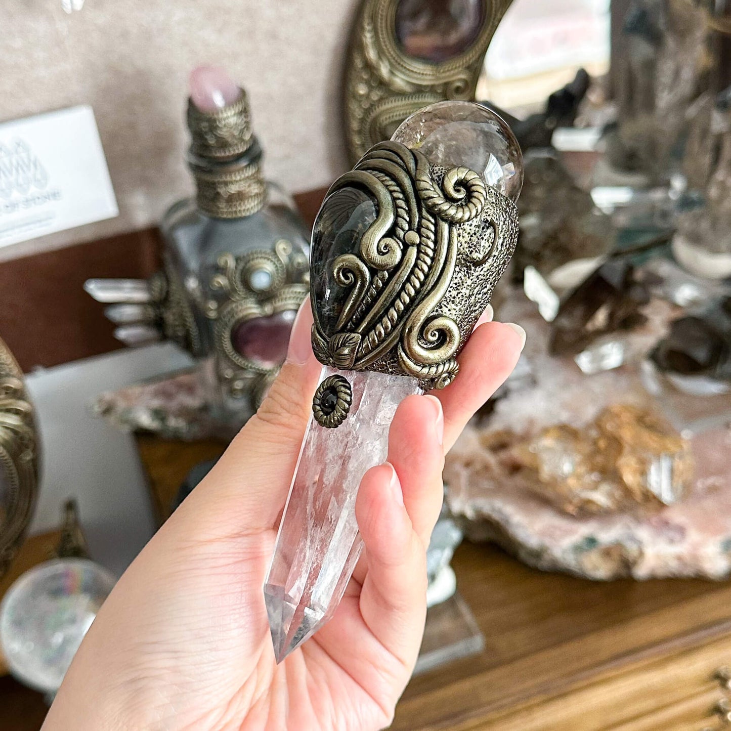 Handmade Natural Clear Quartz Pendant Necklace/Magic Smoky Quartz Crystal Protection Pendant/Garden Quartz Jewelry/Chakra/Altar Tool