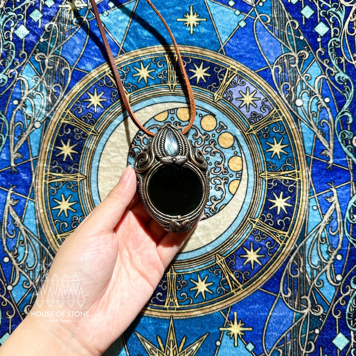 Natural Handmade Black Obsidian Pendant Necklace/Magic Obsidian Mirror Crystal Pendant/Scrying Mirror Labradorite Jewelry/Altar Tool