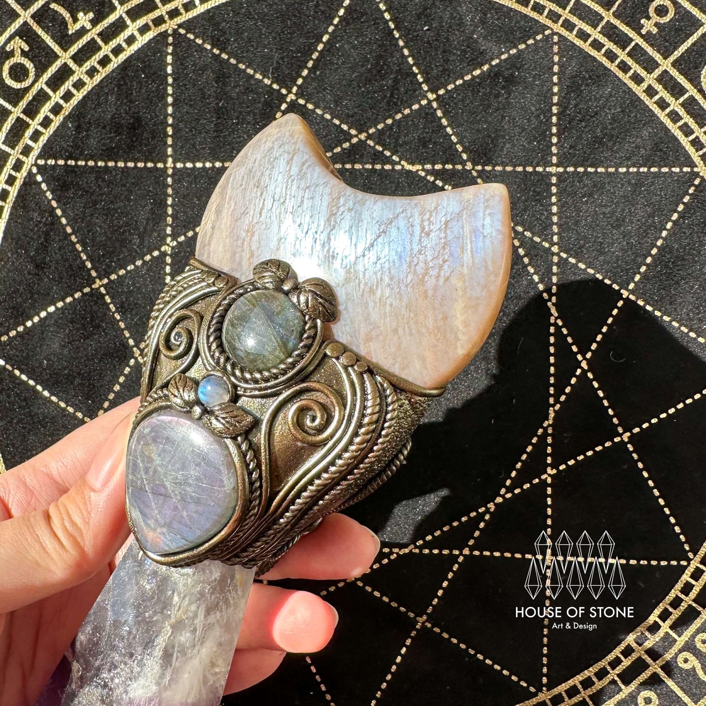 Natural Handmade Amethyst Crystal Quartz Wand/Magic Witch Crystal Wand/Moonstone Amethyst Labradorite Wand/Chakra/Manifest Altar Tool