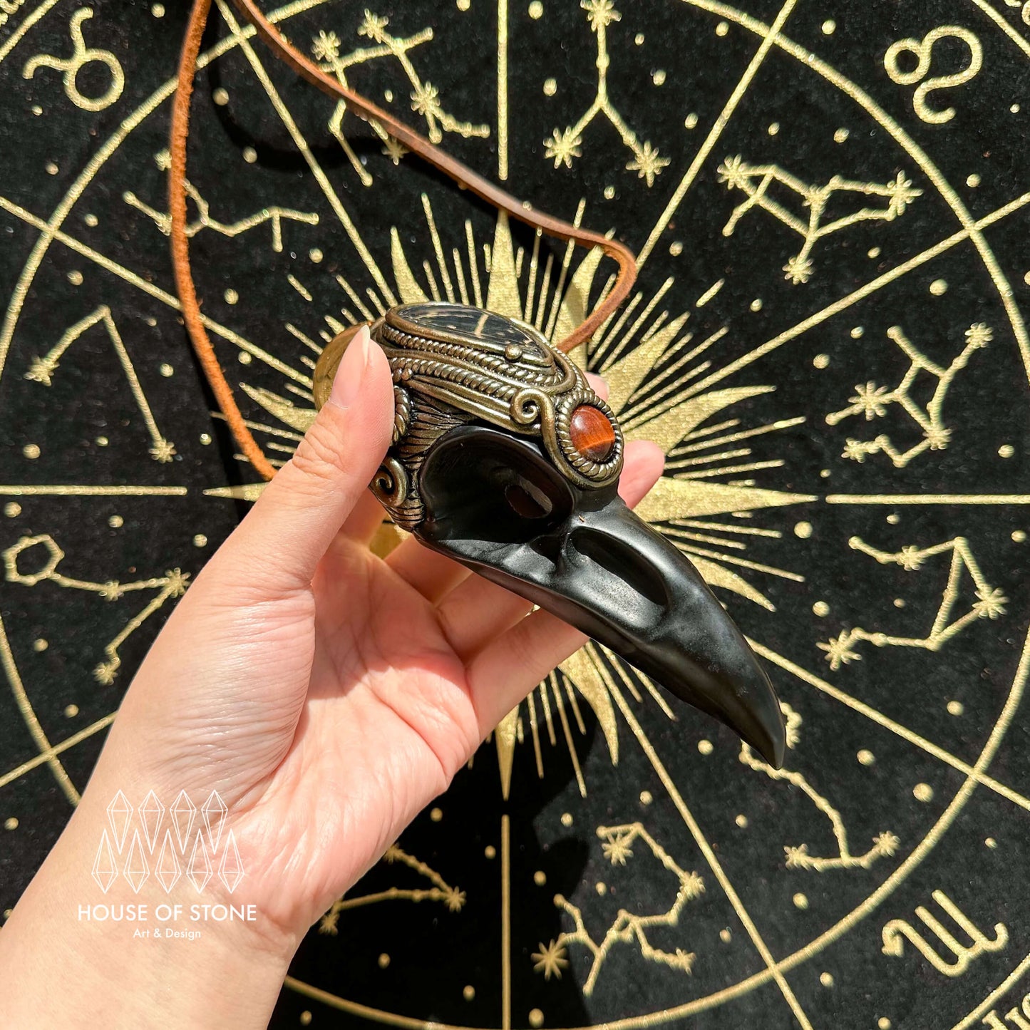 Handmade Natural Black Obsidian Raven Skull Pendant Necklace/Magic Smoky Quartz Crystal Protection Pendant/Labradorite Jewelry/Altar Tool