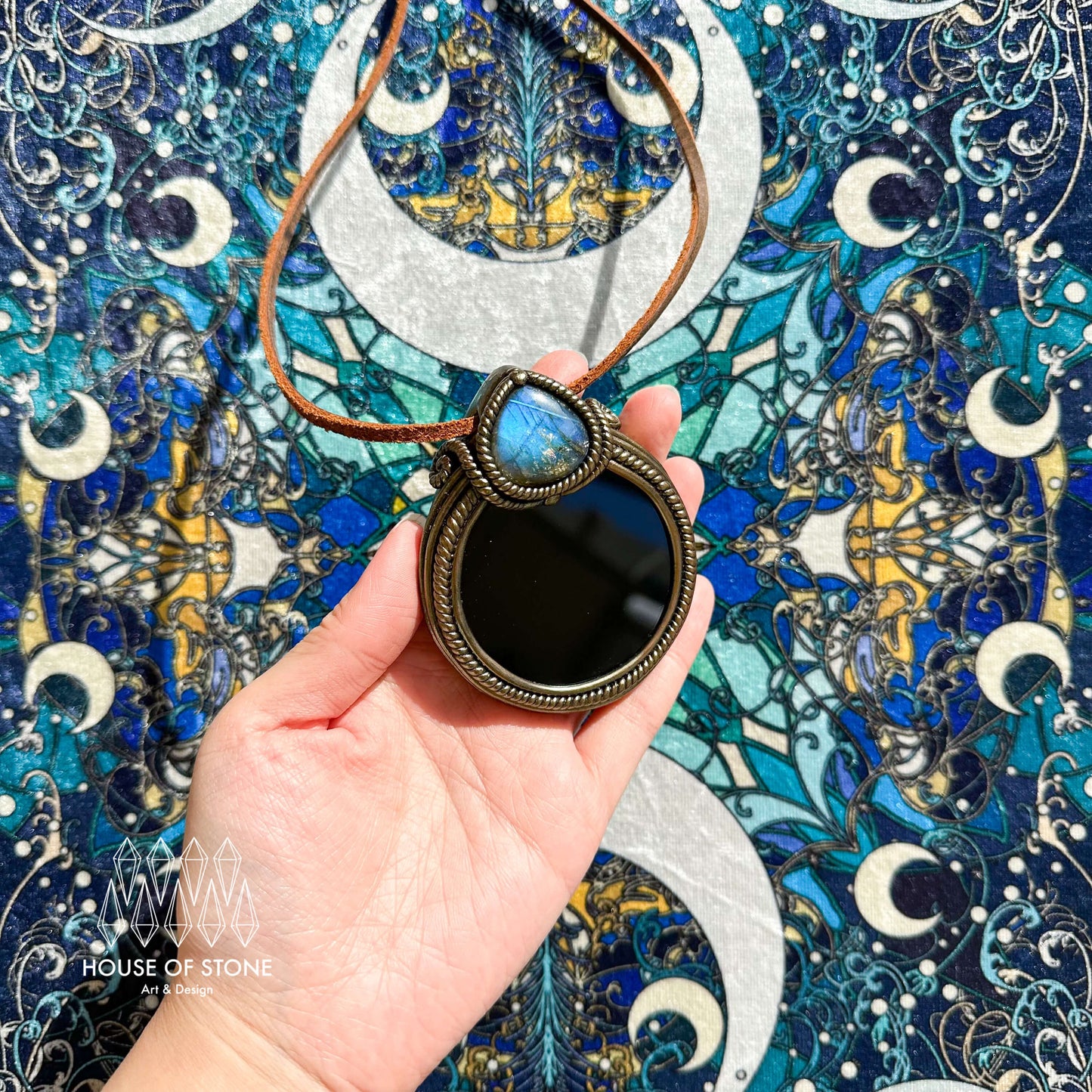 Handmade Natural Black Obsidian Pendant Necklace/Magic Obsidian Mirror Crystal Pendant/Scrying Mirror Labradorite Jewelry/Altar Tool