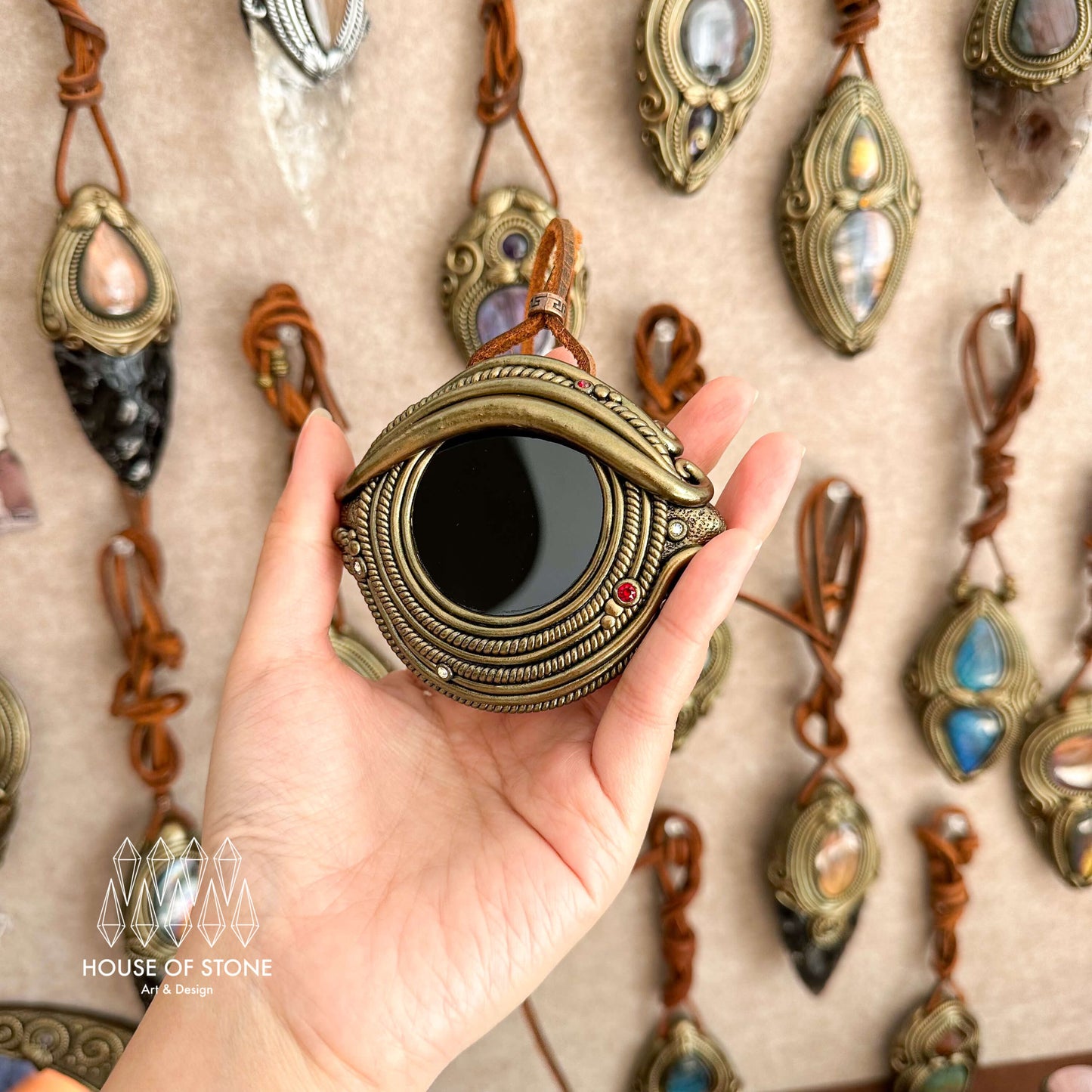 Handmade Natural Black Obsidian Pendant Necklace/Magic Obsidian Mirror Crystal Pendant/Scrying Mirror Protection Jewelry/Altar Tool