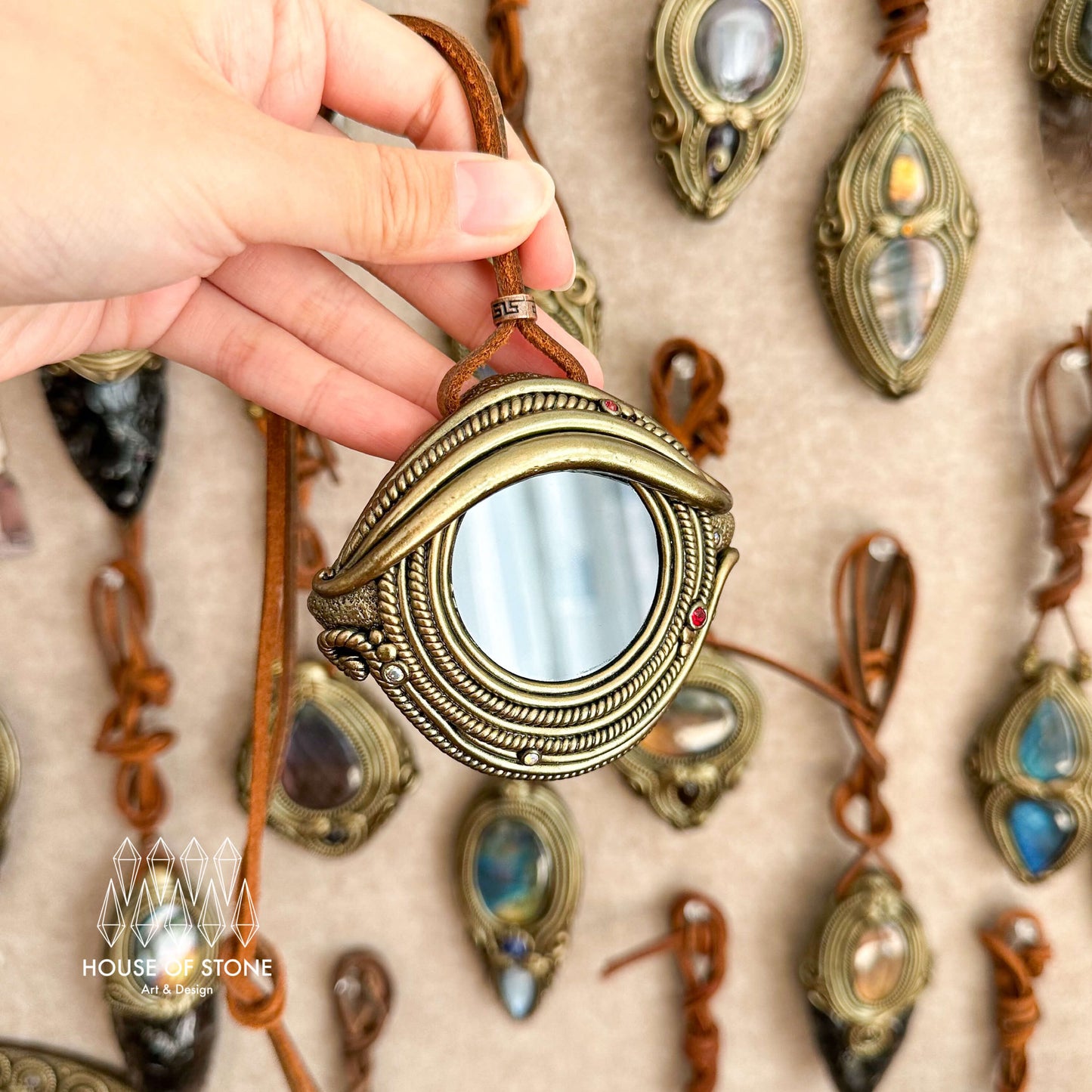 Handmade Natural Black Obsidian Pendant Necklace/Magic Obsidian Mirror Crystal Pendant/Scrying Mirror Protection Jewelry/Altar Tool