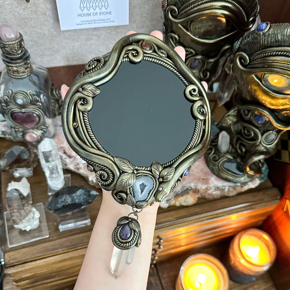 Handmade Natural Black Obsidian Crystal Wall Hanging Decor/Magic Obsidian Mirror Spiritual Window Interior Room Hangings/Scrying Mirror Door Hanging/Altar Tool