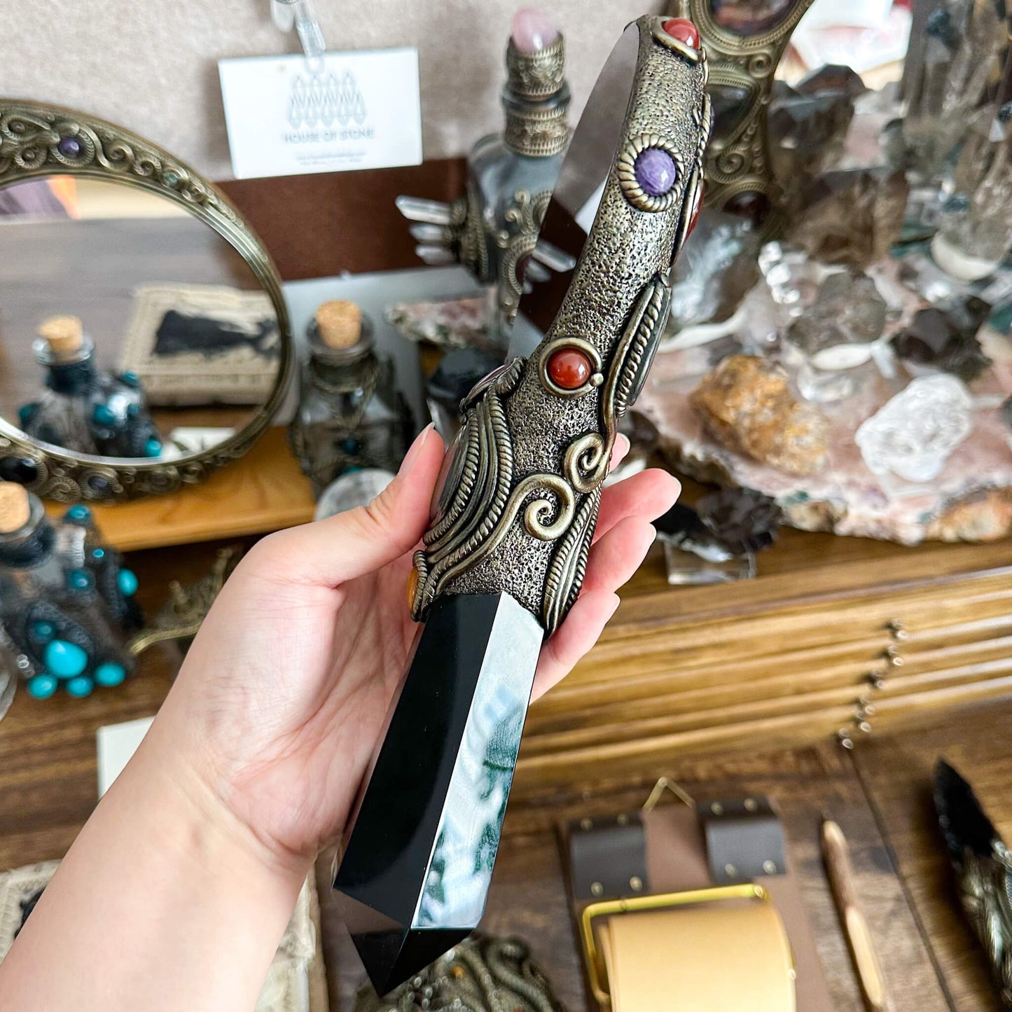 Handmade Natural Black Obsidian Mirror/Magic Obsidian Witch Wand/Crystal Quartz Wand/Scrying Mirror Wand/Root Chakra/Manifest Altar Tool