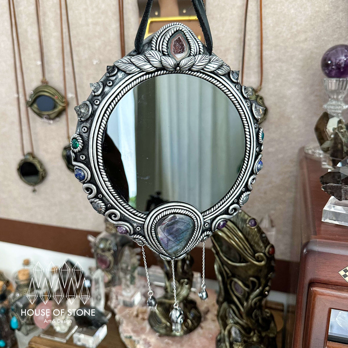 Handmade Natural Black Obsidian Crystal Wall Hanging Decor/Magic Large Obsidian Mirror Spiritual Window Interior Room Hangings/Scrying Mirror Door Hanging/Altar Tool