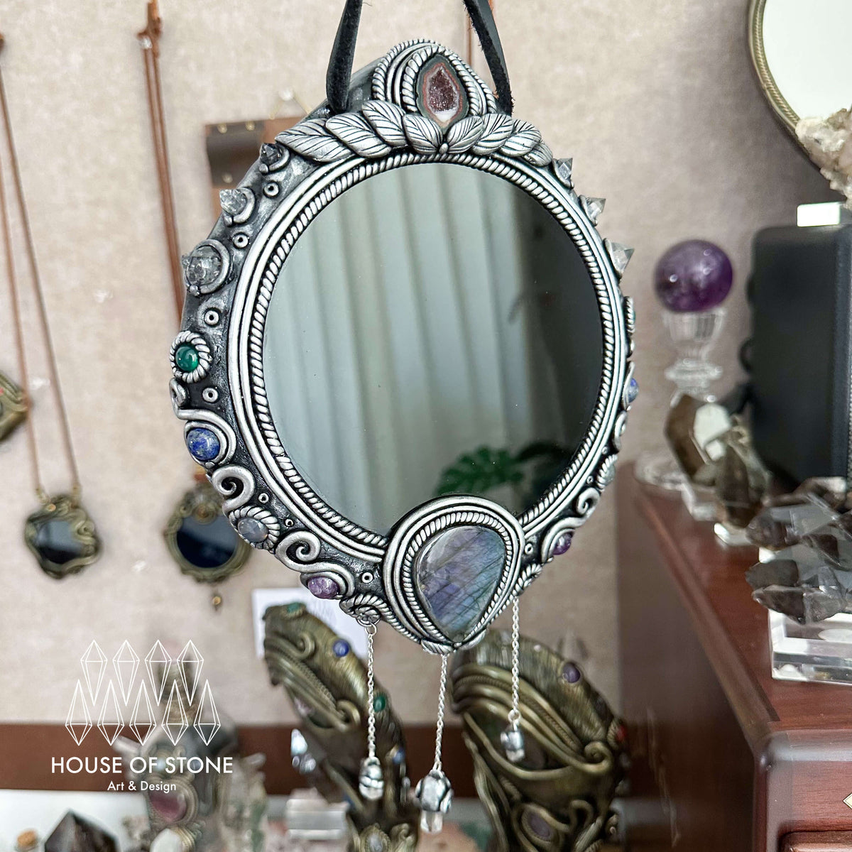 Handmade Natural Black Obsidian Crystal Wall Hanging Decor/Magic Large Obsidian Mirror Spiritual Window Interior Room Hangings/Scrying Mirror Door Hanging/Altar Tool