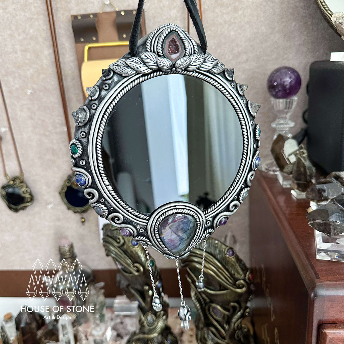 Handmade Natural Black Obsidian Crystal Wall Hanging Decor/Magic Large Obsidian Mirror Spiritual Window Interior Room Hangings/Scrying Mirror Door Hanging/Altar Tool