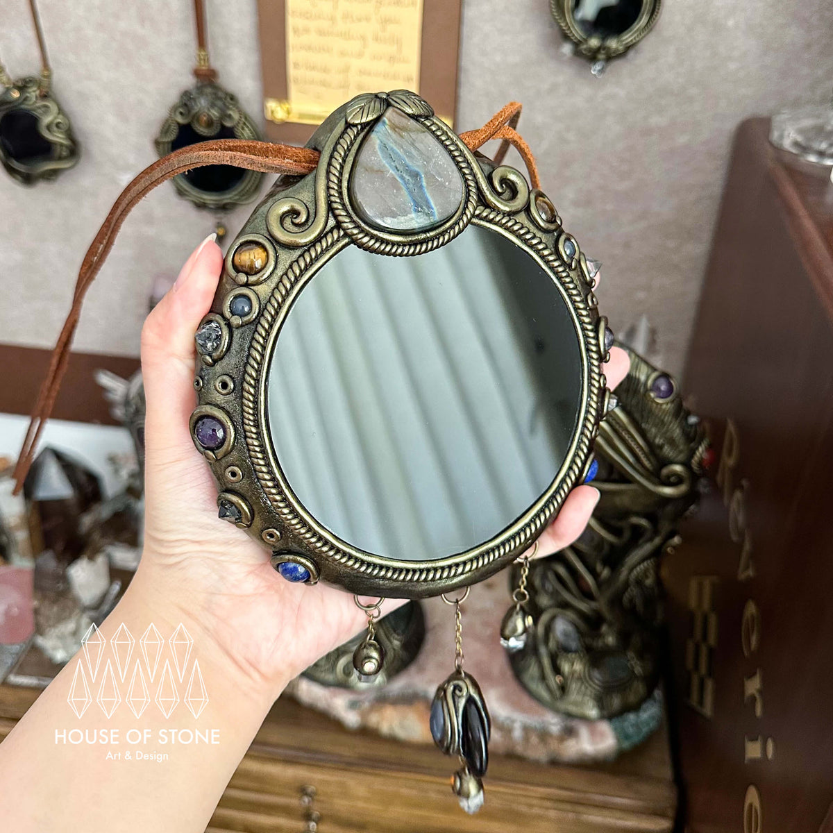 Handmade Natural Black Obsidian Crystal Wall Hanging Decor/Magic Obsidian Mirror Spiritual Window Interior Room Hangings/Scrying Mirror Door Hanging/Altar Tool