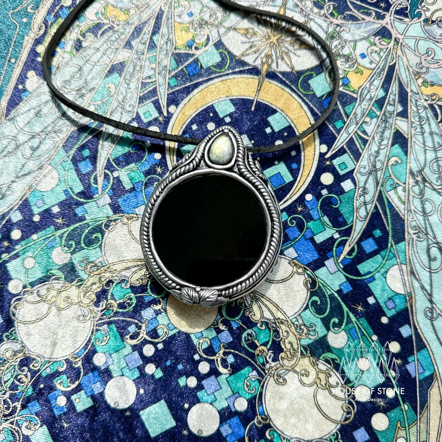 Natural Handmade Black Obsidian Pendant Necklace/Magic Obsidian Mirror Crystal Pendant/Scrying Mirror Labradorite Jewelry/Altar Tool