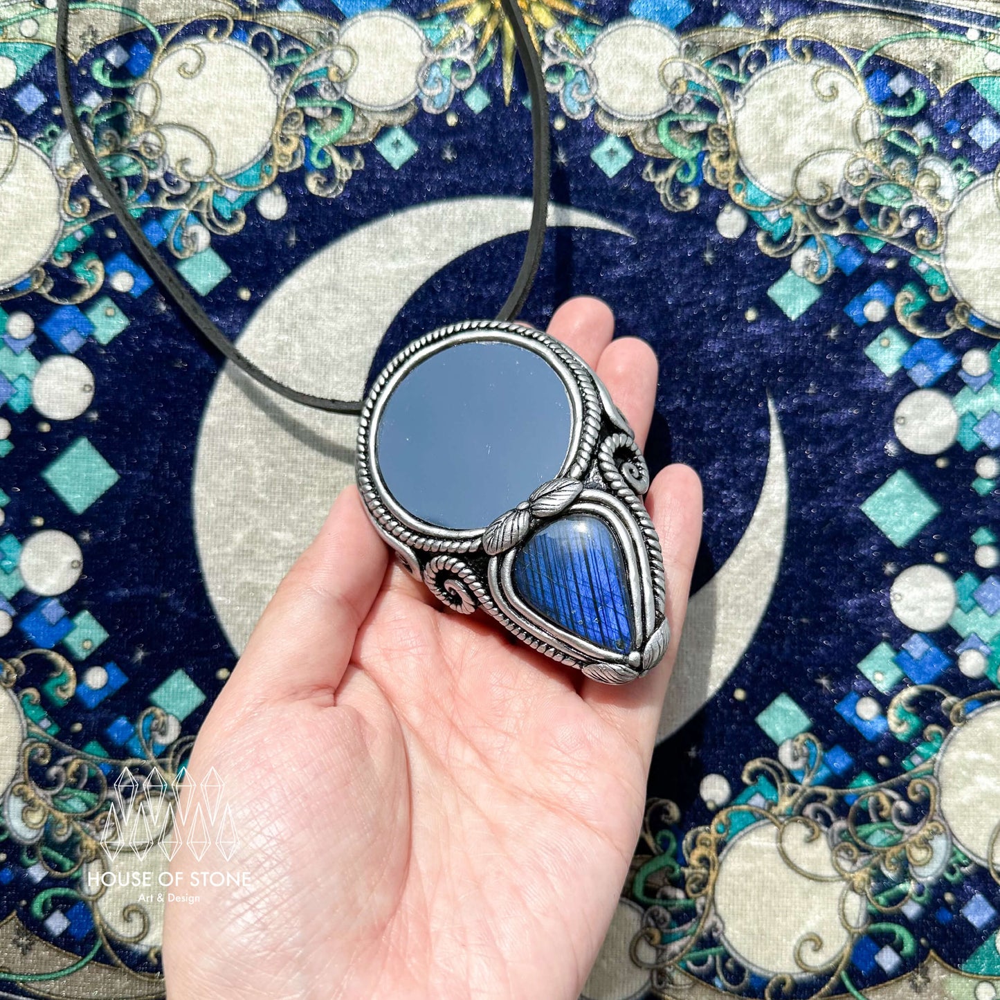 Natural Handmade Black Obsidian Pendant Necklace/Magic Obsidian Mirror Crystal Pendant/Scrying Mirror Labradorite Jewelry/Altar Tool