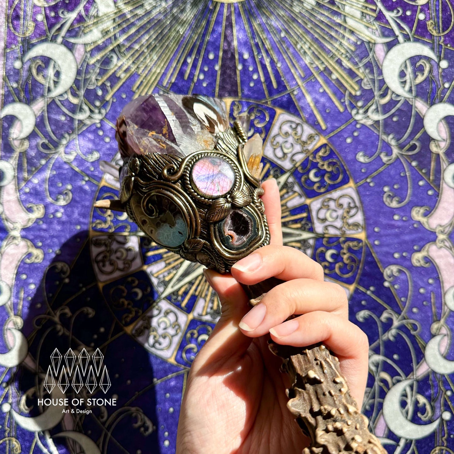 Handmade Natural Crystal Amethyst Antler Wand/Magic Smoky Quartz Witch Wand/Labradorite Amethyst Ammonite Antler Stem/Chakra/Altar Tool