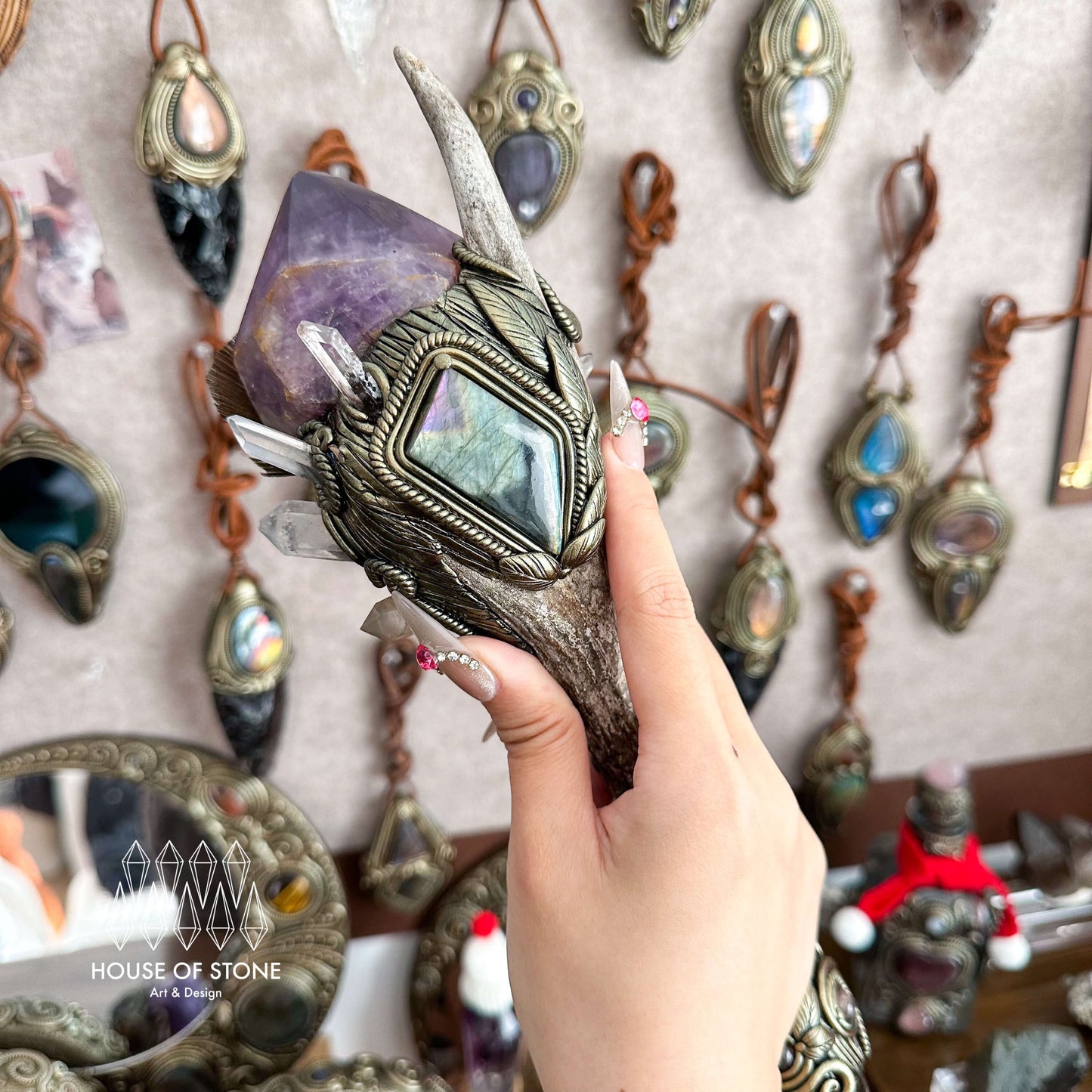 Handmade Natural Crystal Amethyst Antler Wand/Magic Clear Quartz Witch Wand/Labradorite Amethyst Ammonite Antler Stem/Chakra/Altar Tool