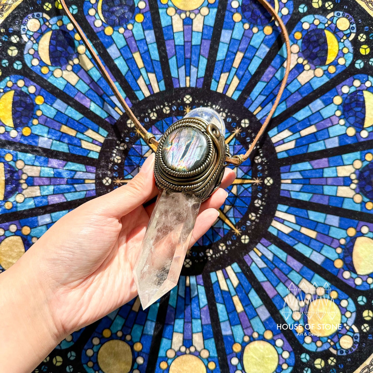 Handmade Natural Clear Quartz Pendant Necklace/Magic Quartz Crystal Protection Pendant/Labradorite Amethyst Jewelry/Crown Chakra/Altar Tool