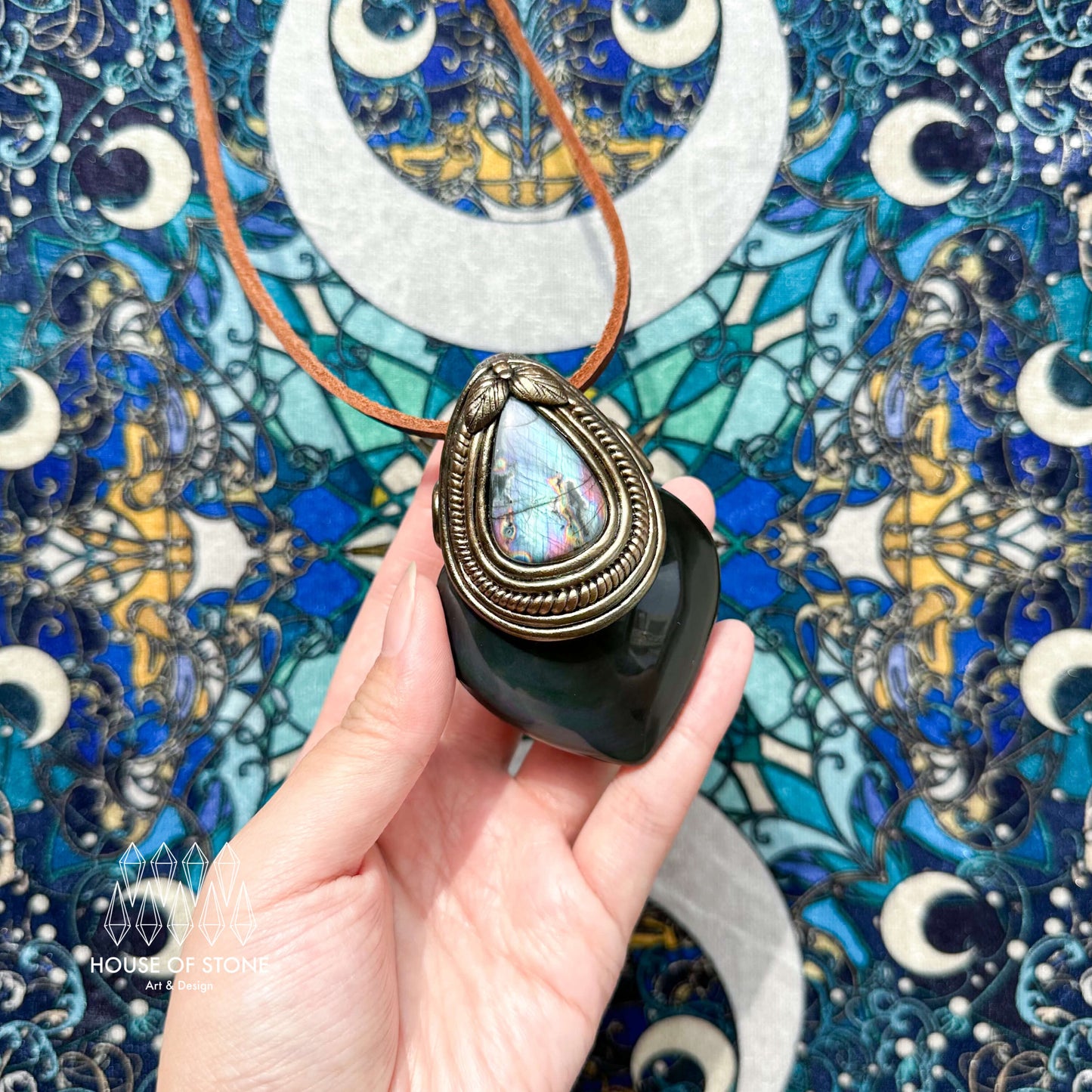 Natural Handmade Rainbow Obsidian Pendant Necklace/Magic Crystal Double-sided Pendant/Amethyst Labradorite Necklace/Root Chakra/Altar Tool