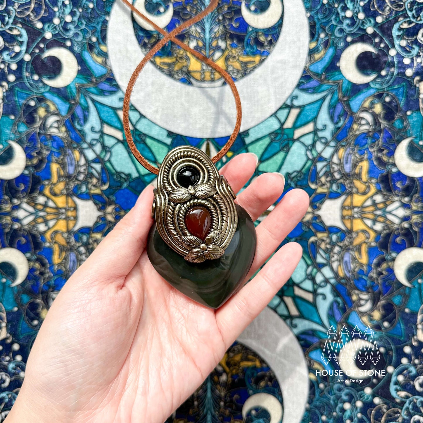 Natural Handmade Rainbow Obsidian Pendant Necklace/Magic Crystal Double-sided Pendant/Amethyst Labradorite Necklace/Root Chakra/Altar Tool