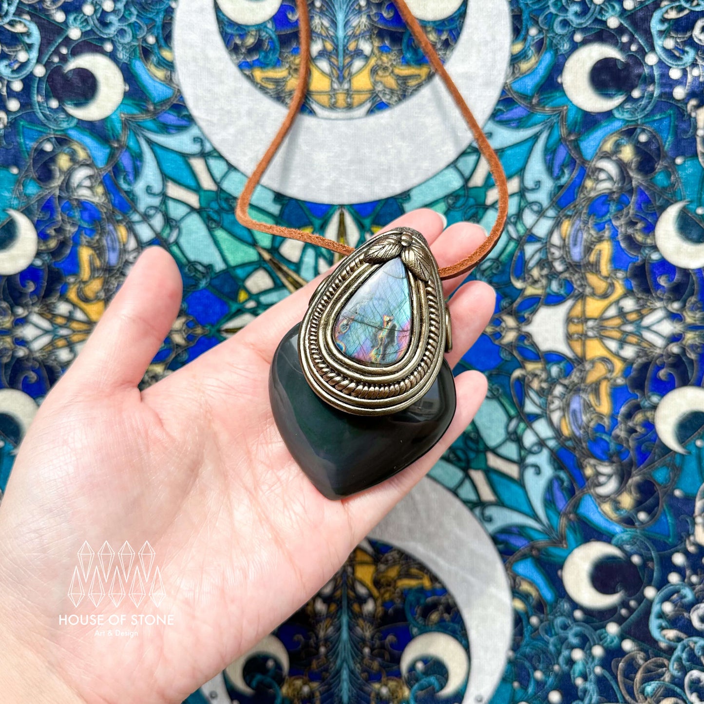 Natural Handmade Rainbow Obsidian Pendant Necklace/Magic Crystal Double-sided Pendant/Amethyst Labradorite Necklace/Root Chakra/Altar Tool