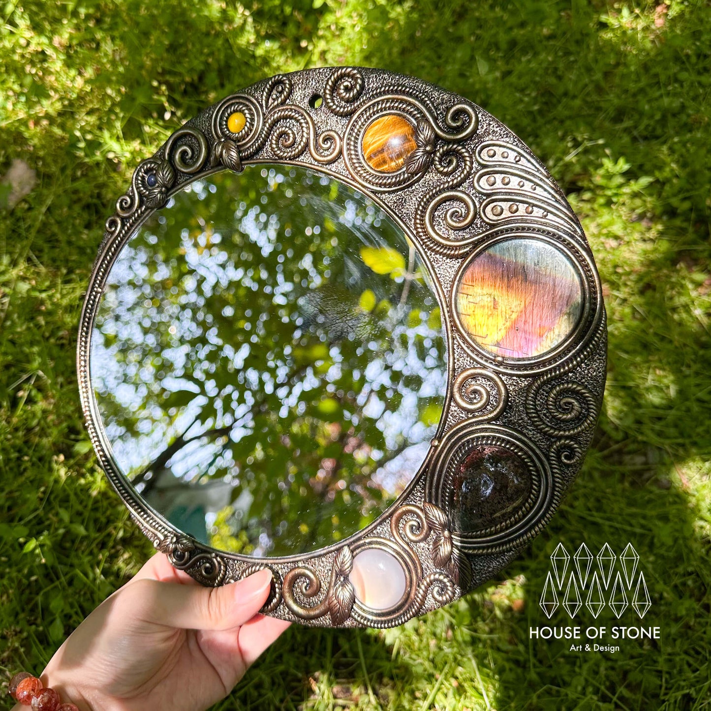 Handmade Natural Crystal Mirror/Magic Crystal Witch Mirror/Labradorite Mirror/Crystal Quartz Mirror/Chakra Healing/Manifest Altar Tool