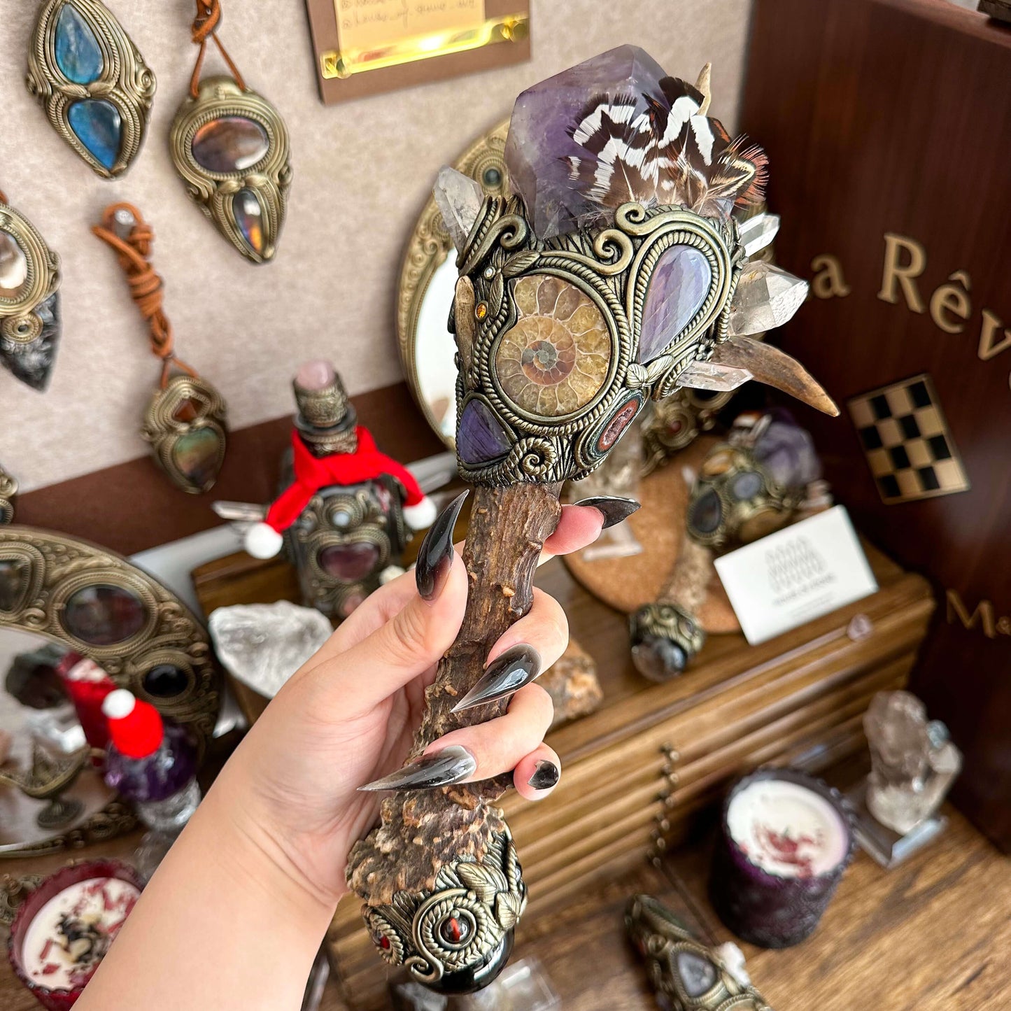 Handmade Natural Crystal Amethyst Antler Wand/Magic Smoky Quartz Witch Wand/Labradorite Amethyst Ammonite Antler Stem/Chakra/Altar Tool