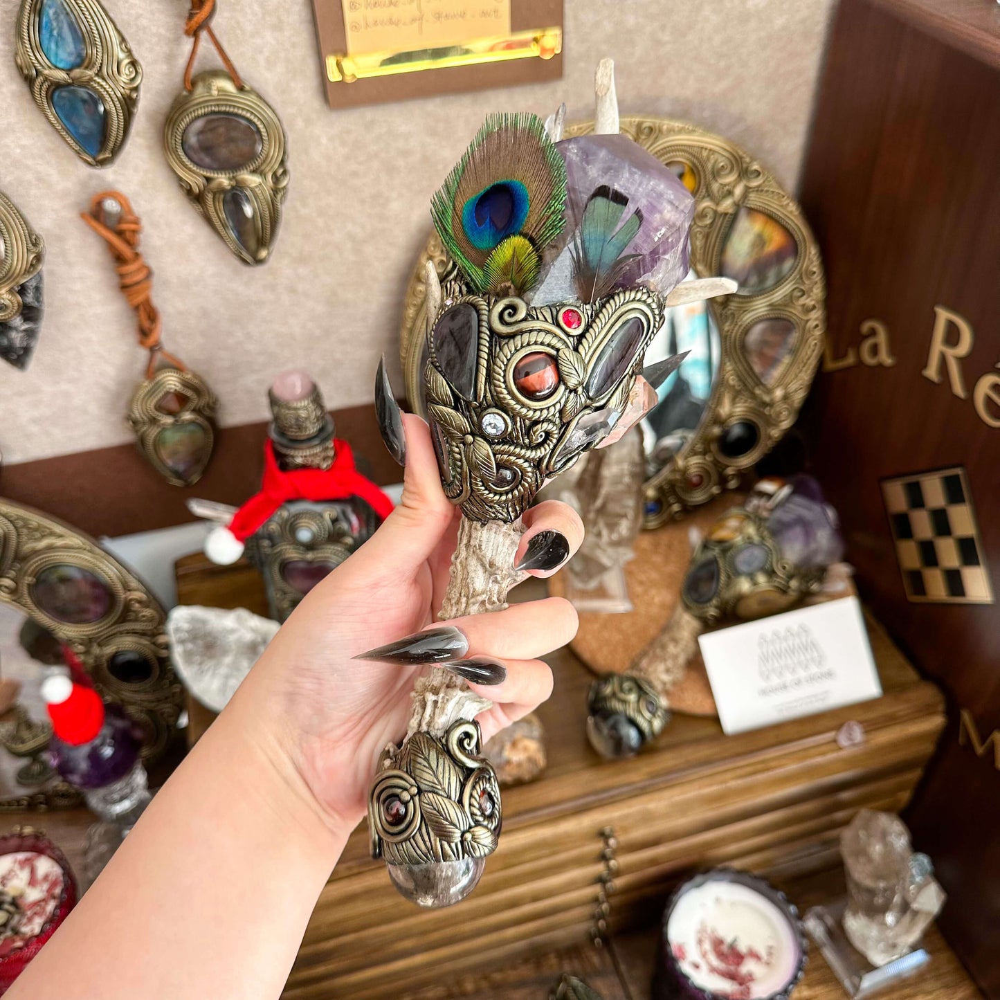 Handmade Natural Crystal Amethyst Antler Wand/Magic Smoky Quartz Witch Wand/Labradorite Amethyst Ammonite Antler Stem/Chakra/Altar Tool