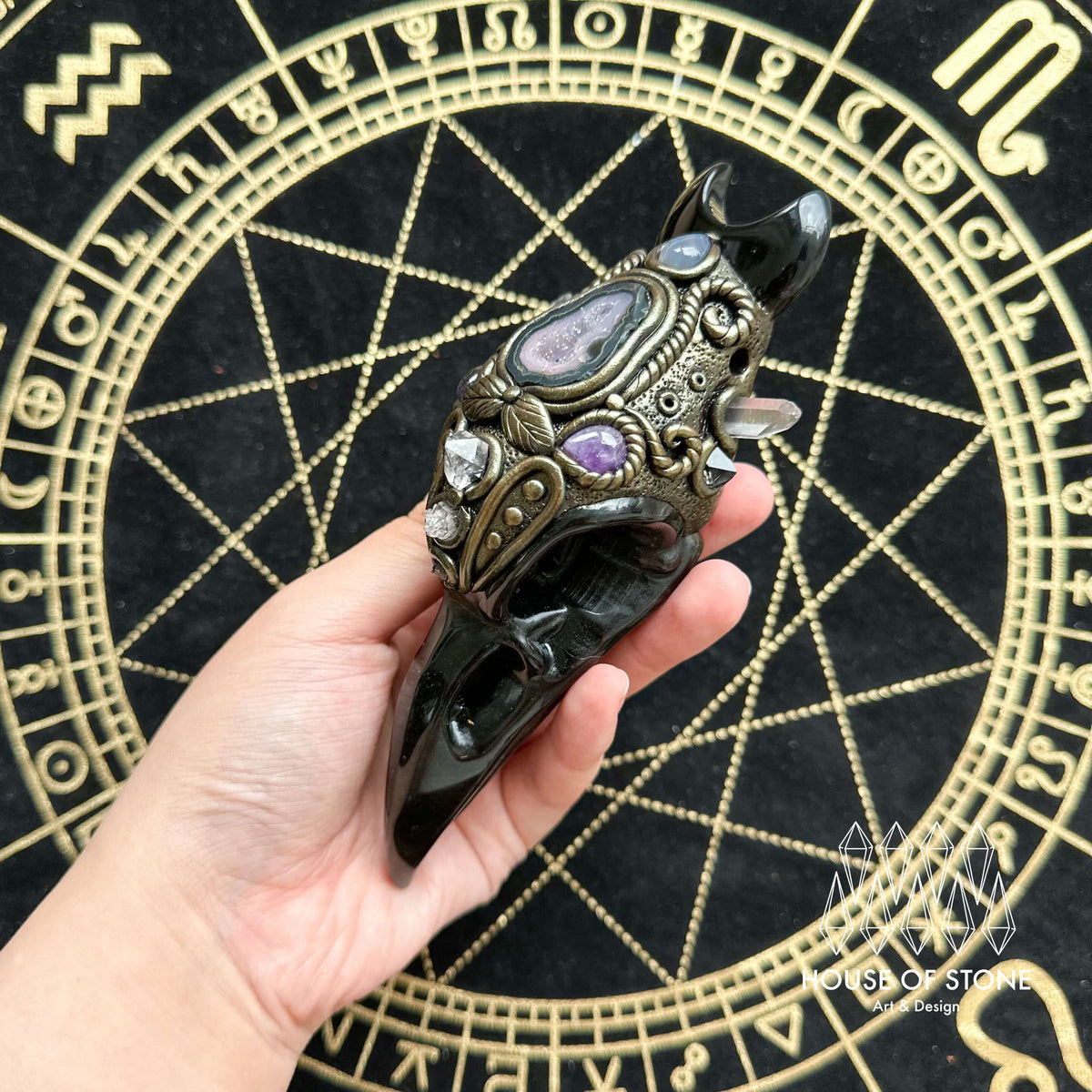 Handmade Natural Black Obsidian Raven Skull Pendant Necklace/Magic Black Obsidian Crystal Protection Pendant/Amulet Talisman Jewelry/Chakra/Altar Tool