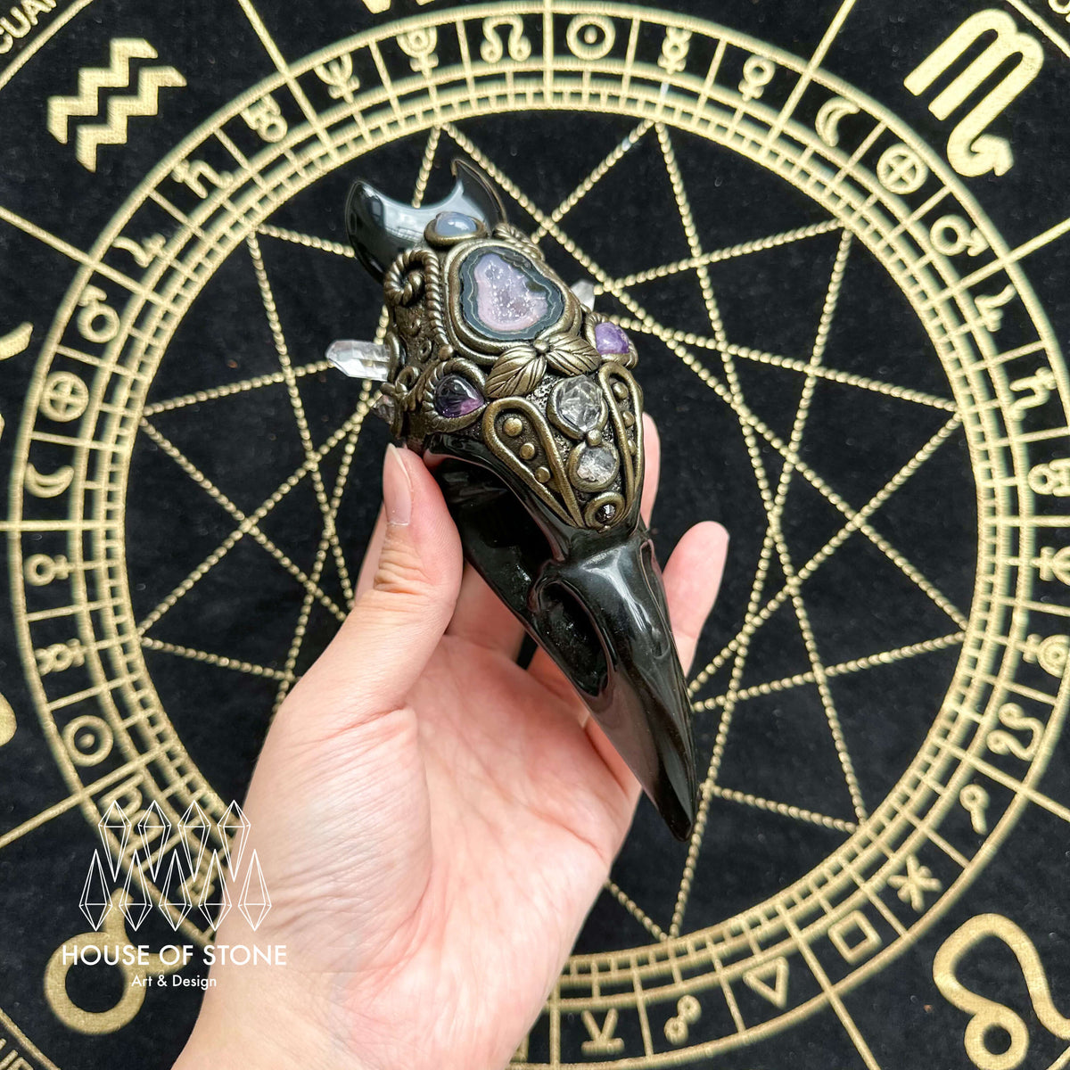 Handmade Natural Black Obsidian Raven Skull Pendant Necklace/Magic Black Obsidian Crystal Protection Pendant/Amulet Talisman Jewelry/Chakra/Altar Tool