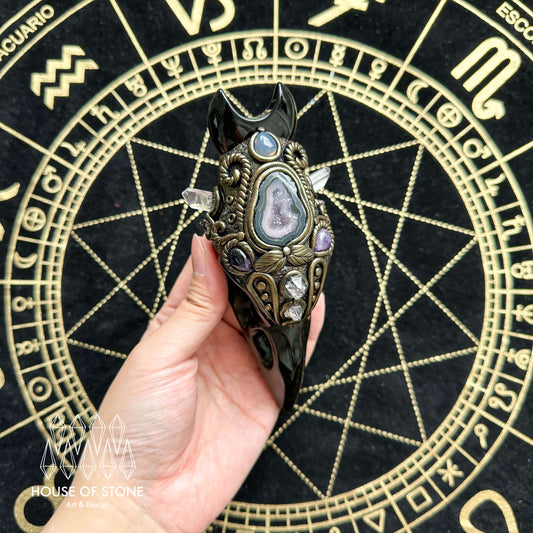 Handmade Natural Black Obsidian Raven Skull Pendant Necklace/Magic Black Obsidian Crystal Protection Pendant/Amulet Talisman Jewelry/Chakra/Altar Tool