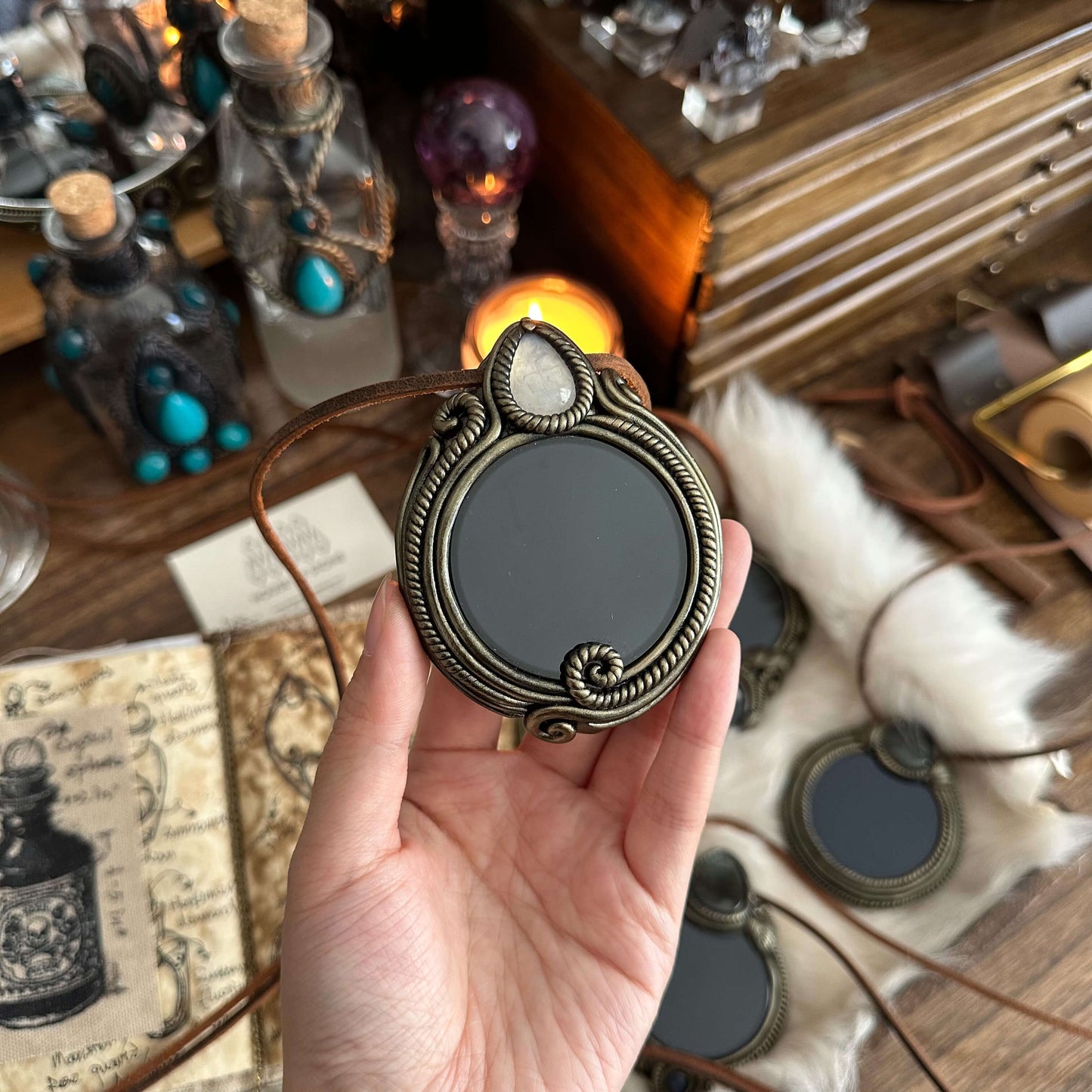 Handmade Natural Black Obsidian Pendant Necklace/Magic Obsidian Mirror Crystal Pendant/Scrying Mirror Talisman Protection Jewelry/Altar Tool