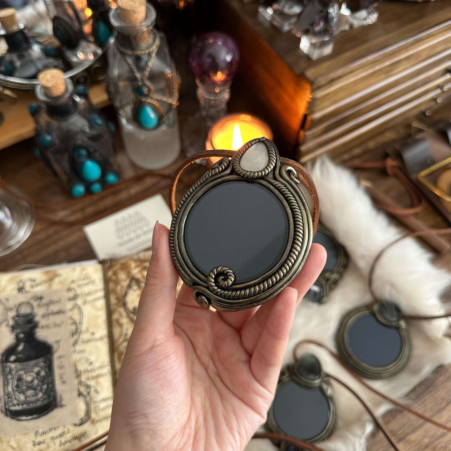 Handmade Natural Black Obsidian Pendant Necklace/Magic Obsidian Mirror Crystal Pendant/Scrying Mirror Talisman Protection Jewelry/Altar Tool