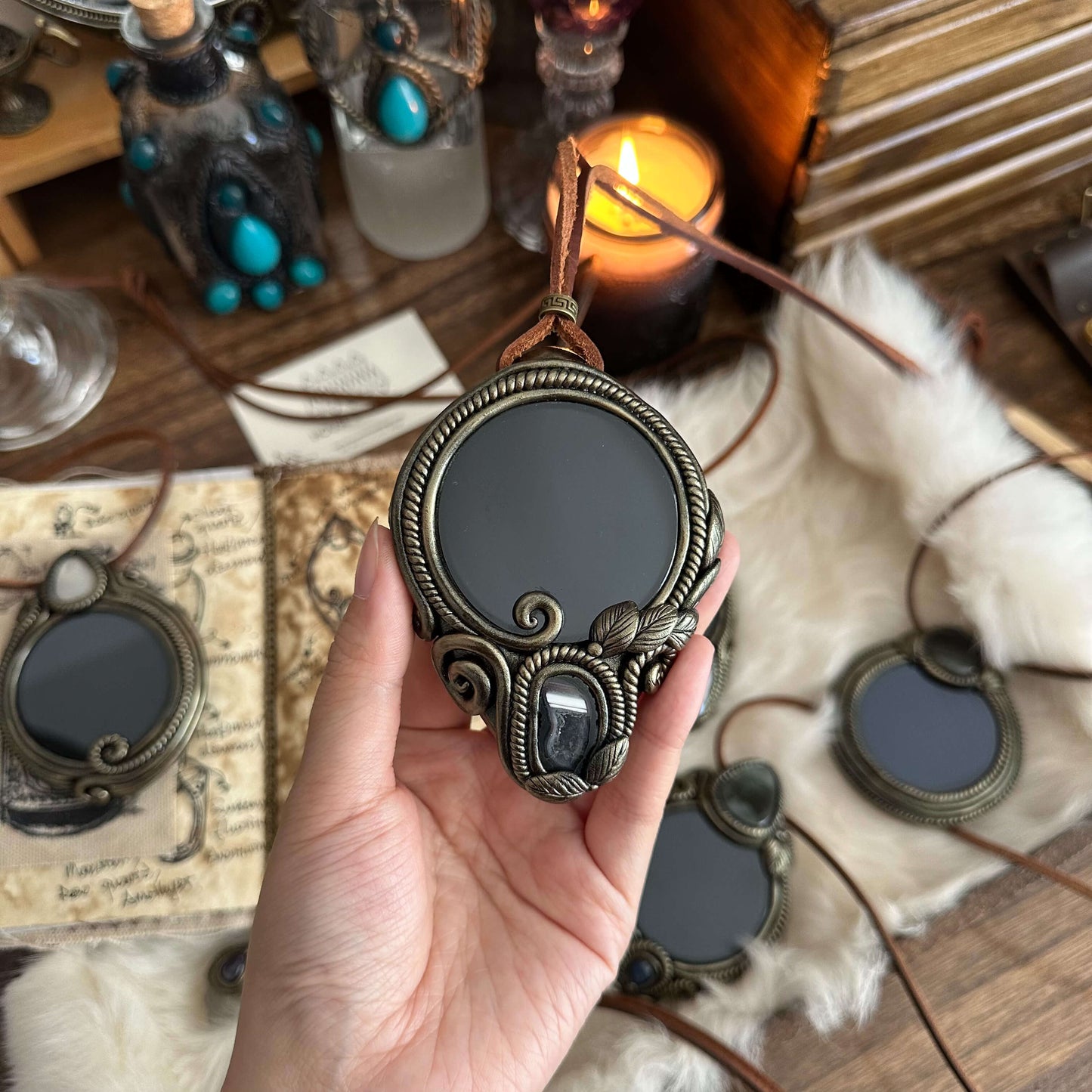 Handmade Natural Black Obsidian Pendant Necklace/Magic Obsidian Mirror Crystal Pendant/Scrying Mirror Talisman Protection Jewelry/Altar Tool