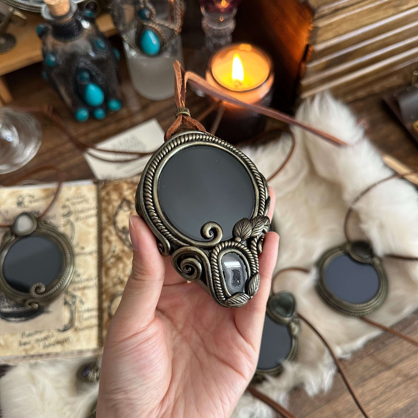 Handmade Natural Black Obsidian Pendant Necklace/Magic Obsidian Mirror Crystal Pendant/Scrying Mirror Talisman Protection Jewelry/Altar Tool