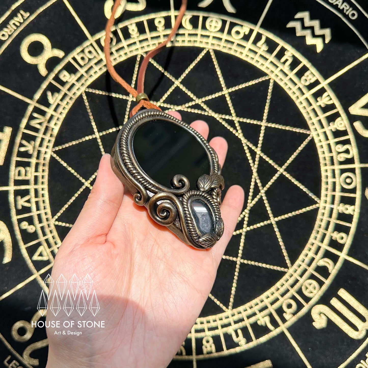 Handmade Natural Black Obsidian Pendant Necklace/Magic Obsidian Mirror Crystal Pendant/Scrying Mirror Talisman Protection Jewelry/Altar Tool