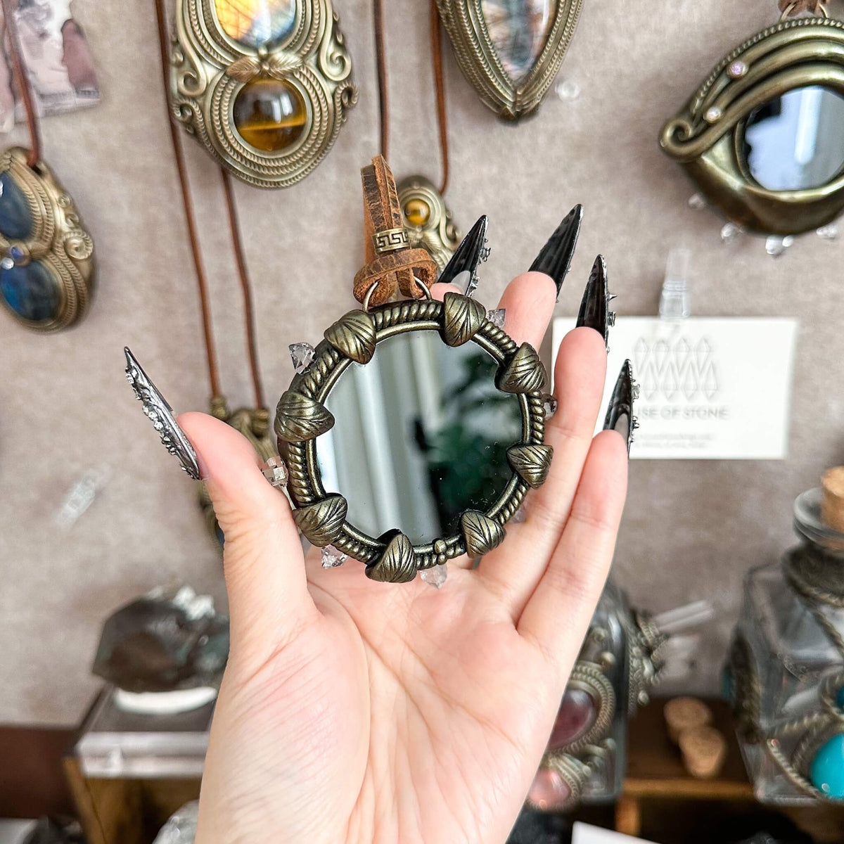 Handmade Natural Black Obsidian Pendant Necklace/Magic Obsidian Mirror Crystal Pendant/Scrying Mirror Talisman Protection Jewelry/Altar Tool