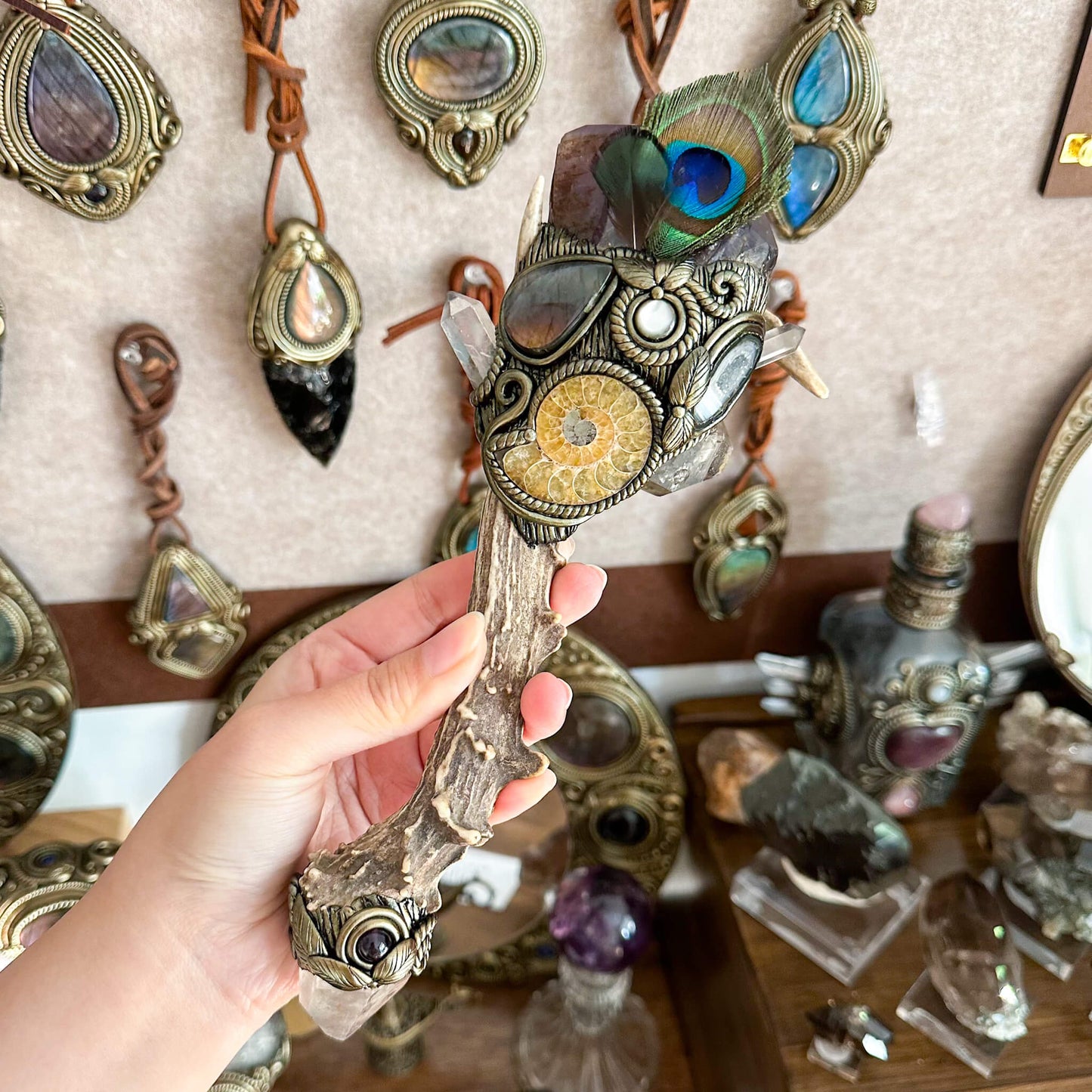 Handmade Natural Crystal Amethyst Antler Wand/Magic Smoky Quartz Witch Wand/Labradorite Amethyst Ammonite Antler Stem/Chakra/Altar Tool