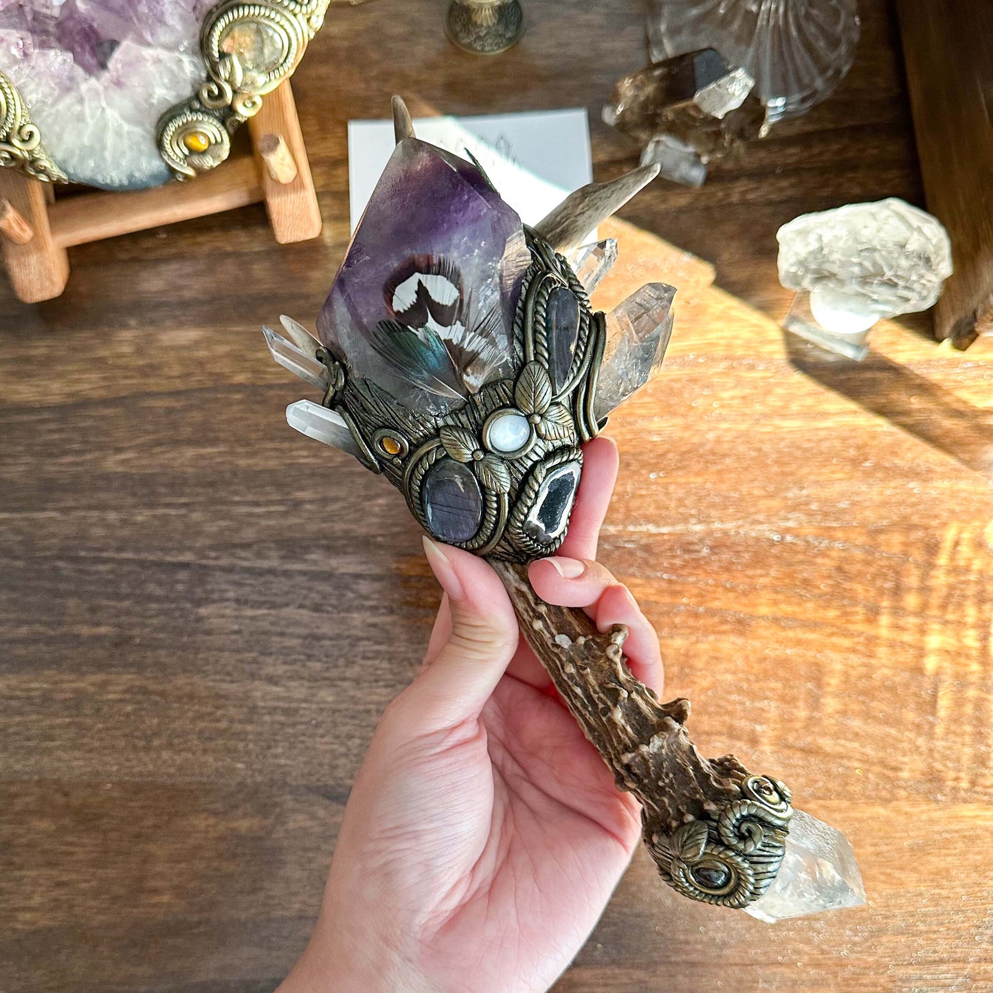 Handmade Natural Crystal Amethyst Antler Wand/Magic Smoky Quartz Witch Wand/Labradorite Amethyst Ammonite Antler Stem/Chakra/Altar Tool