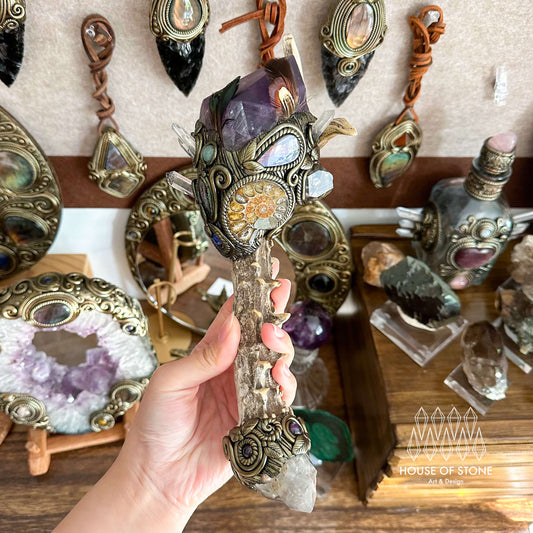 Handmade Natural Crystal Amethyst Antler Wand/Magic Smoky Quartz Witch Wand/Labradorite Amethyst Ammonite Antler Stem/Chakra/Altar Tool