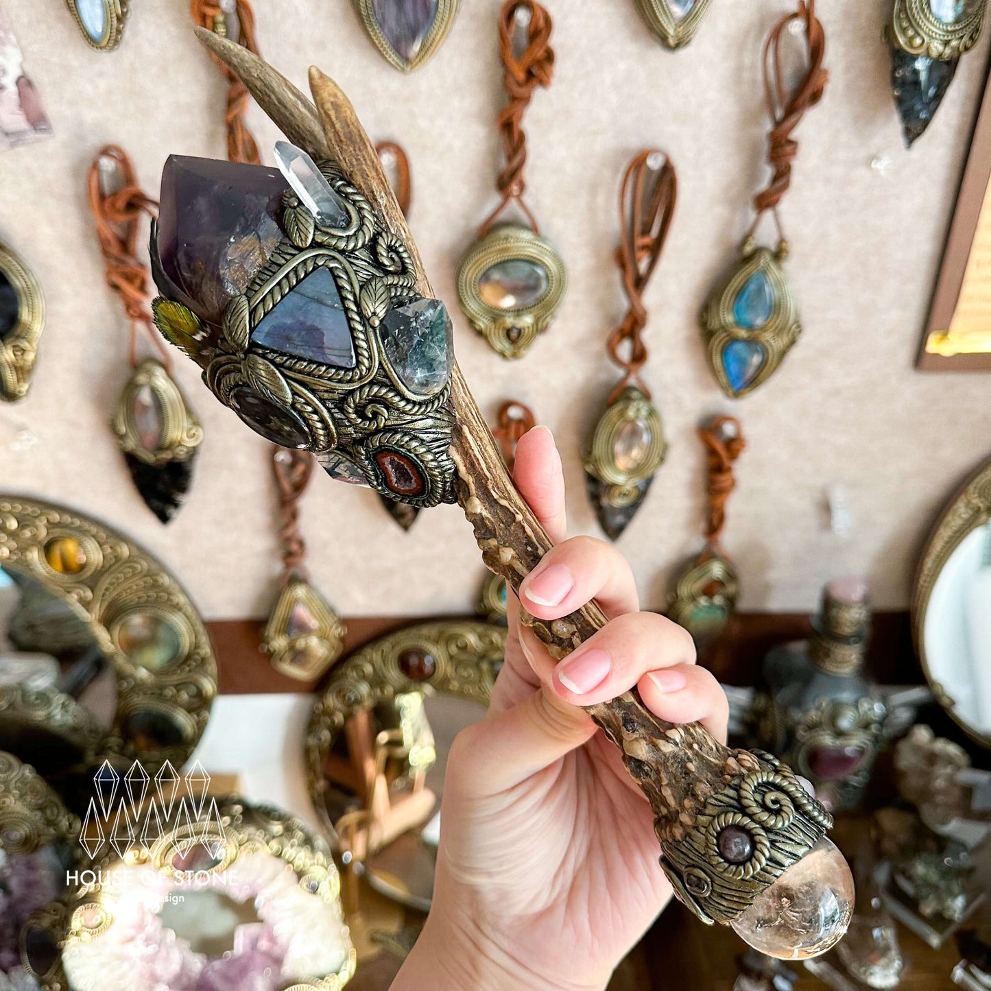 Handmade Natural Crystal Amethyst Antler Wand/Magic Smoky Quartz Witch Wand/Labradorite Amethyst Ammonite Antler Stem/Chakra/Altar Tool