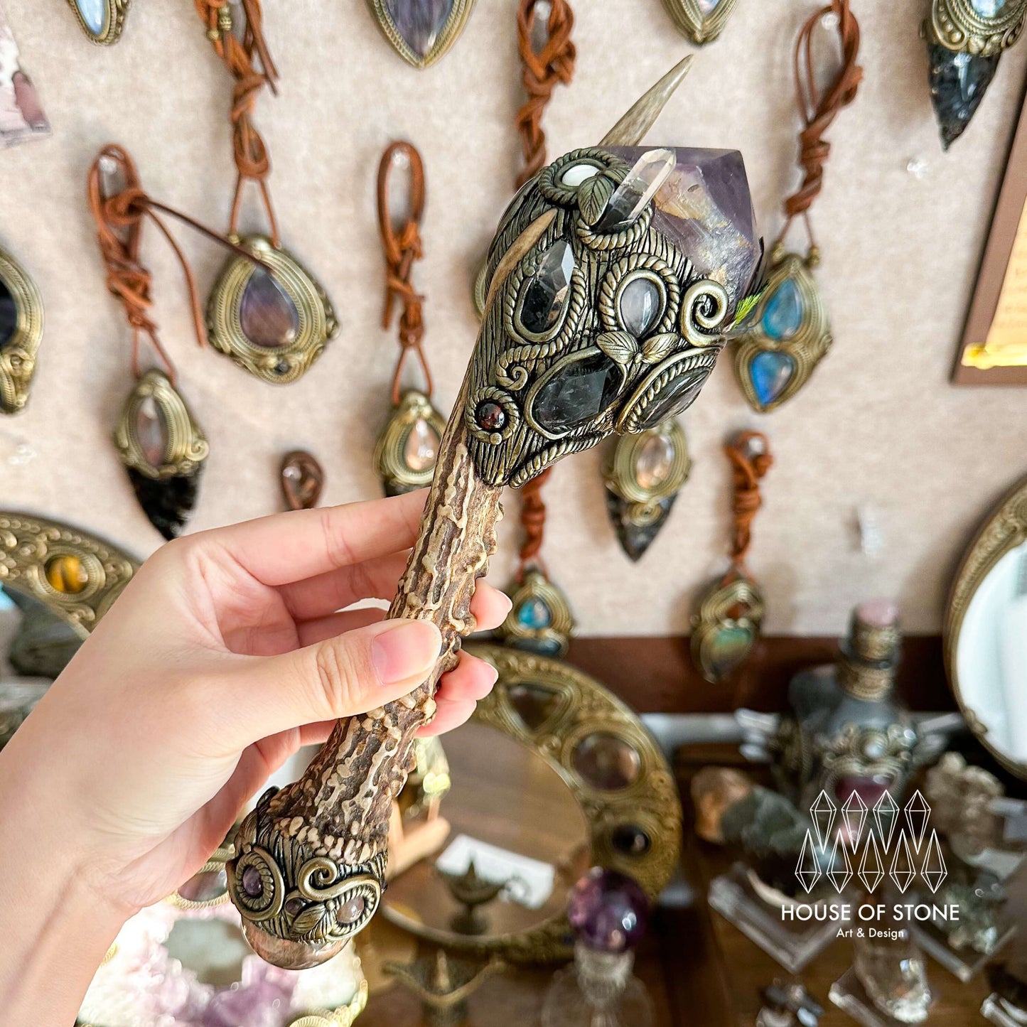Handmade Natural Crystal Amethyst Antler Wand/Magic Smoky Quartz Witch Wand/Labradorite Amethyst Ammonite Antler Stem/Chakra/Altar Tool