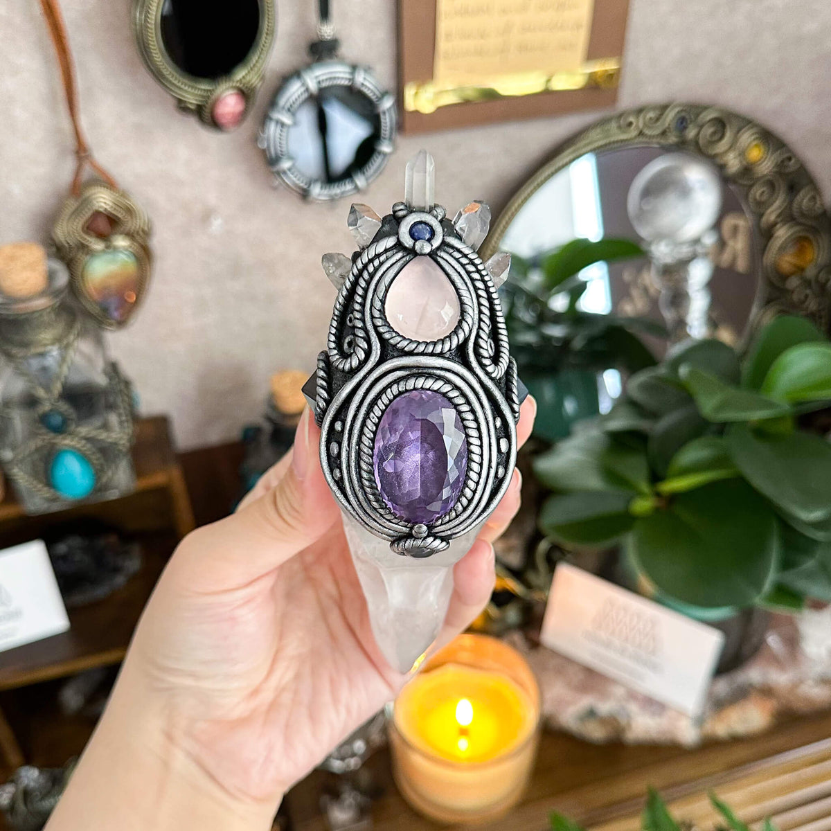 Handmade Natural Clear Quartz Raven Skull Pendant Necklace/Magic Crystal Protection Pendant/Amulet Talisman Jewelry/Chakra/Altar Tool