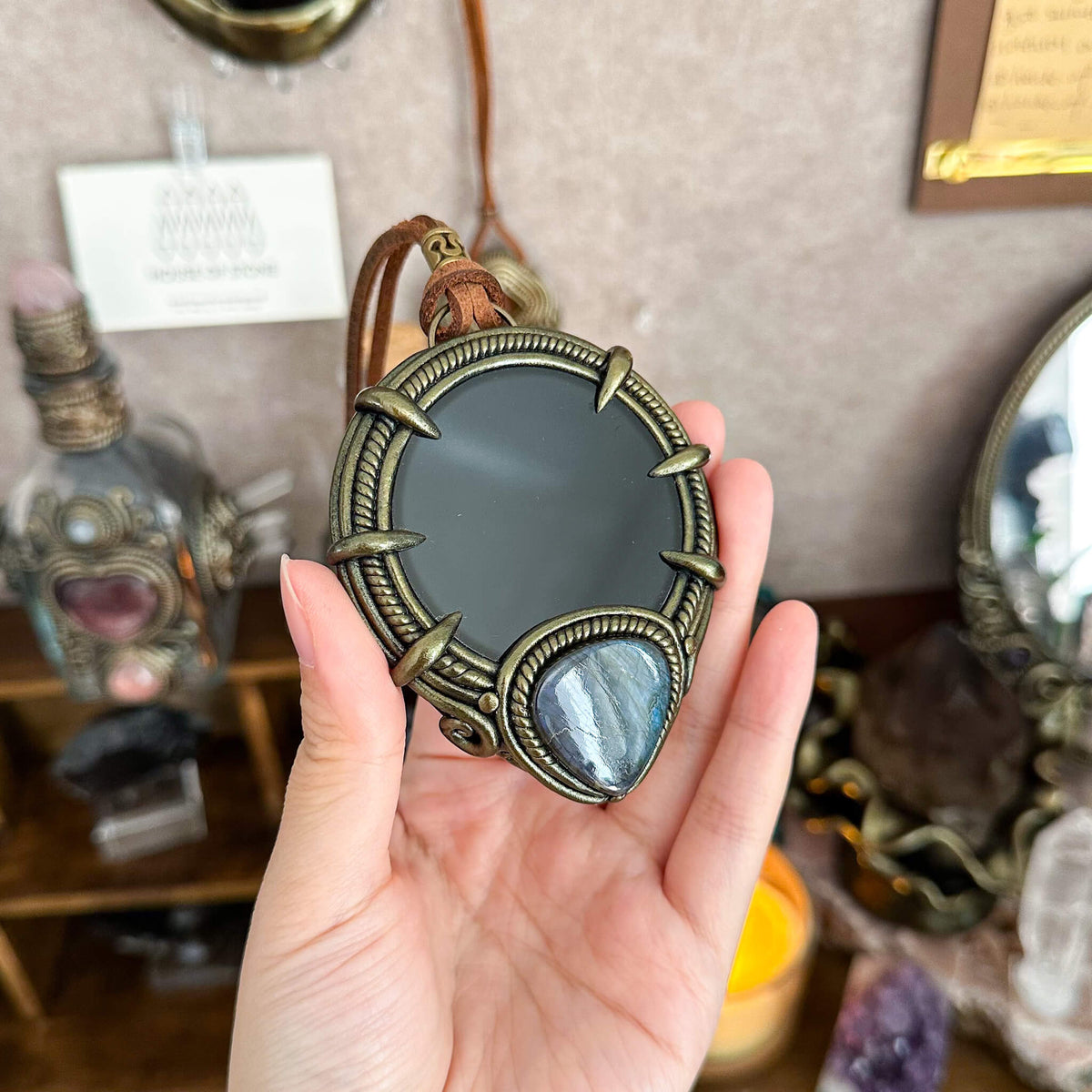 Handmade Natural Black Obsidian Pendant Necklace/Magic Obsidian Mirror Crystal Pendant/Scrying Mirror Talisman Protection Jewelry/Altar Tool