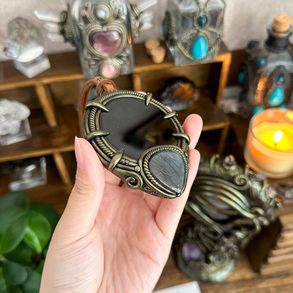 Handmade Natural Black Obsidian Pendant Necklace/Magic Obsidian Mirror Crystal Pendant/Scrying Mirror Talisman Protection Jewelry/Altar Tool