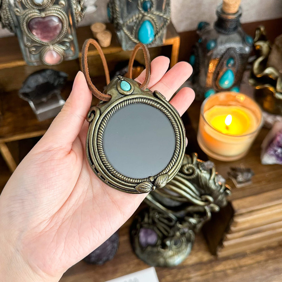 Handmade Natural Black Obsidian Pendant Necklace/Magic Obsidian Mirror Crystal Pendant/Scrying Mirror Talisman Protection Jewelry/Altar Tool