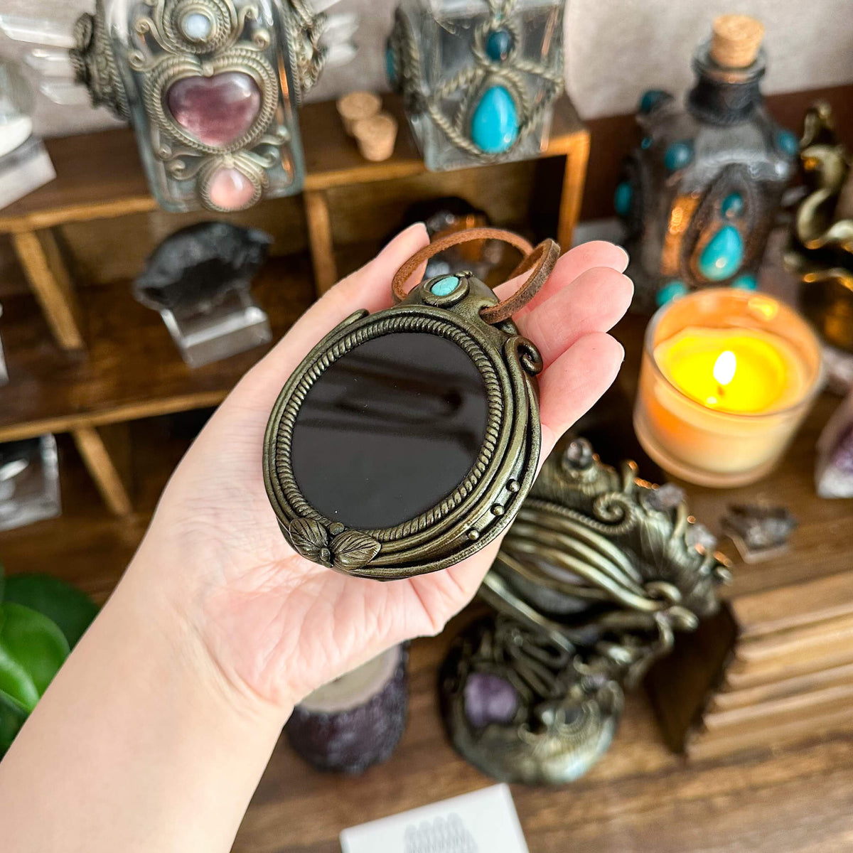 Handmade Natural Black Obsidian Pendant Necklace/Magic Obsidian Mirror Crystal Pendant/Scrying Mirror Talisman Protection Jewelry/Altar Tool