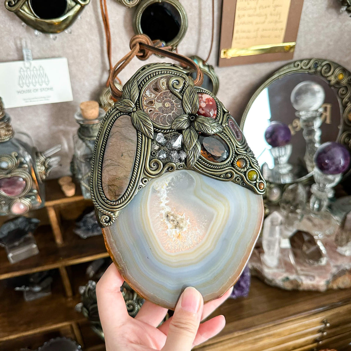 Handmade Natural Agate Crystal Wall Hanging Decor/Spiritual Window Interior Room Hangings/Christmas Crystal Door Hanging