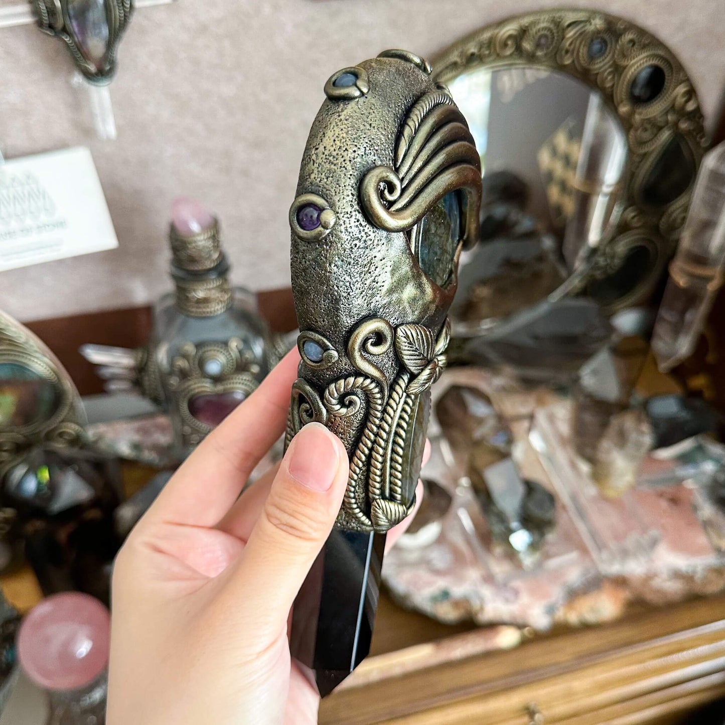Handmade Natural Black Obsidian Mirror/Magic Obsidian Witch Wand/Crystal Quartz Wand/Scrying Mirror Wand/Root Chakra/Manifest Altar Tool