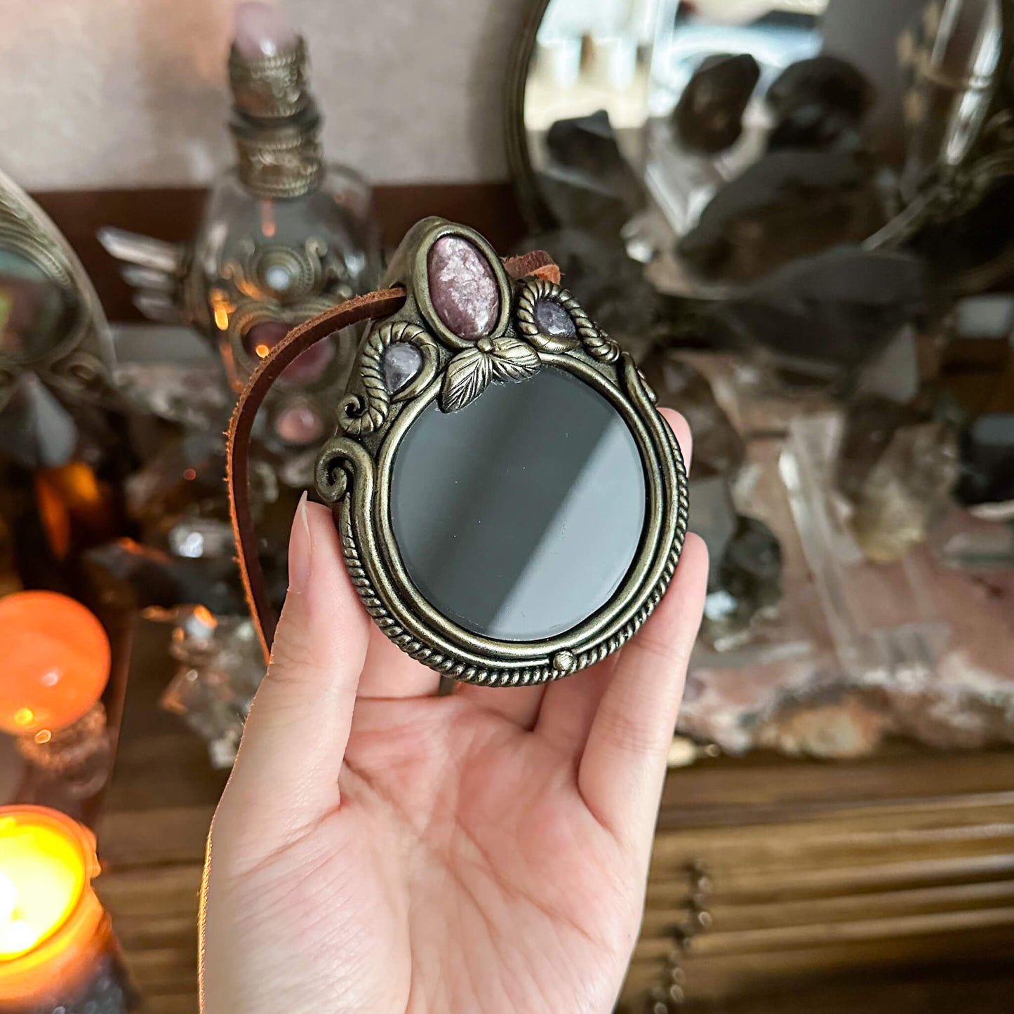 Handmade Natural Black Obsidian Pendant Necklace/Magic Obsidian Mirror Crystal Pendant/Scrying Mirror Talisman Protection Jewelry/Altar Tool