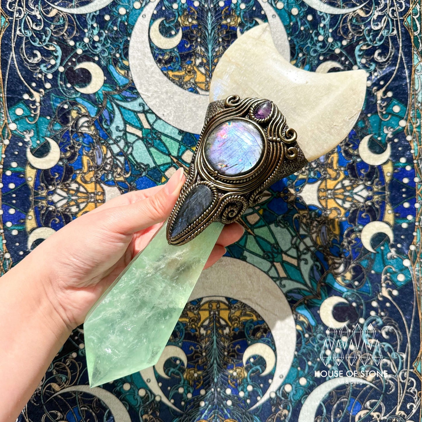 Handmade Natural Fluorite Crystal Wand/XLarge Magic Witch Crystal Wand/Moonstone Green Fluorite Labradorite Handle/Chakra/Manifest Altar Tool